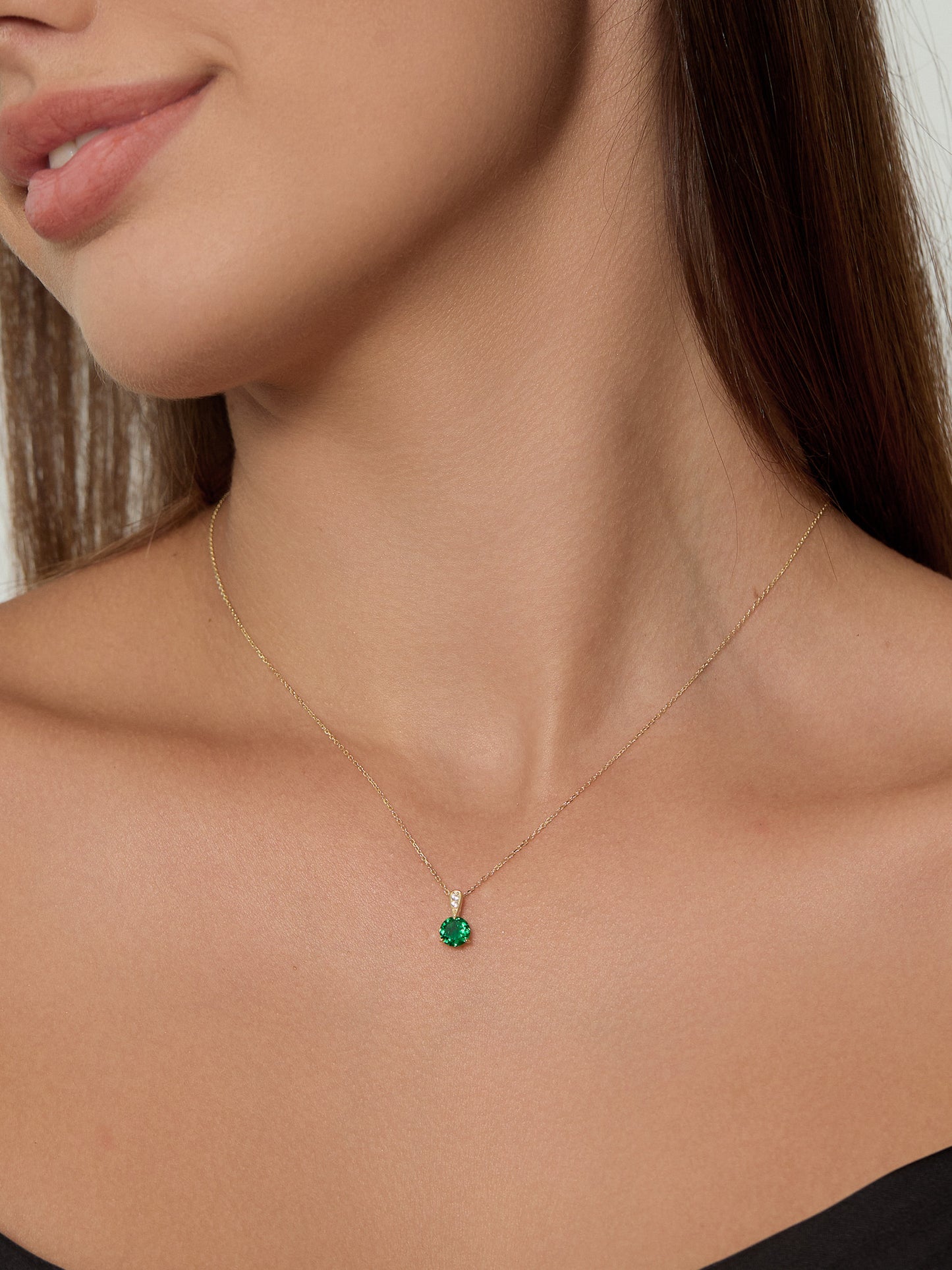 Witty Emerald Green Necklace