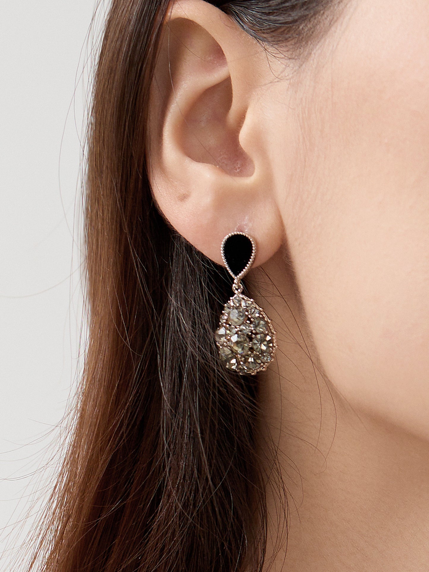 Raindrop Zircon Earrings