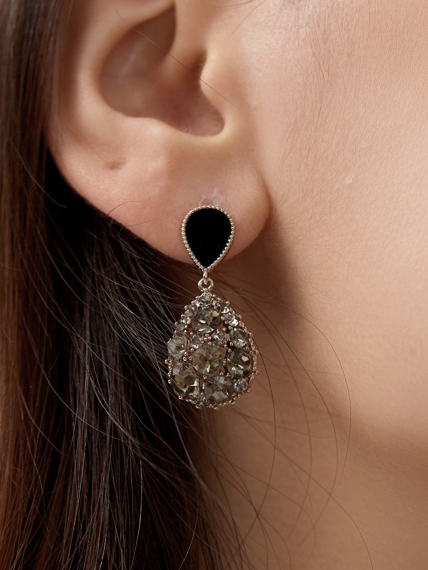 Raindrop Zircon Earrings