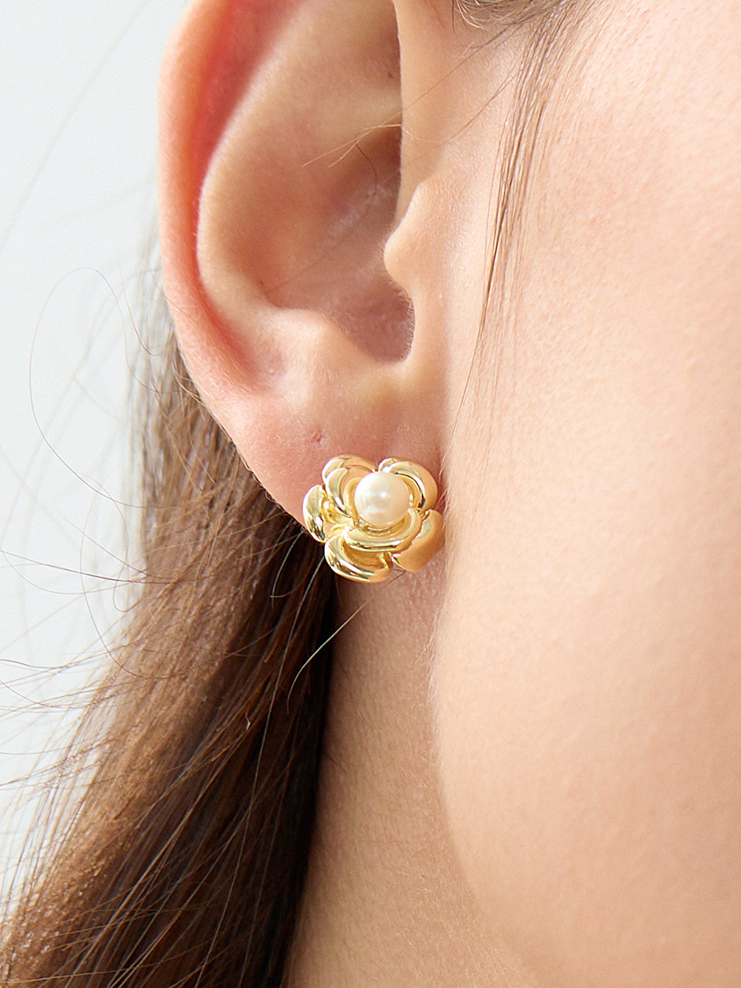 14K Gold Plated Petal Pearl Earrings