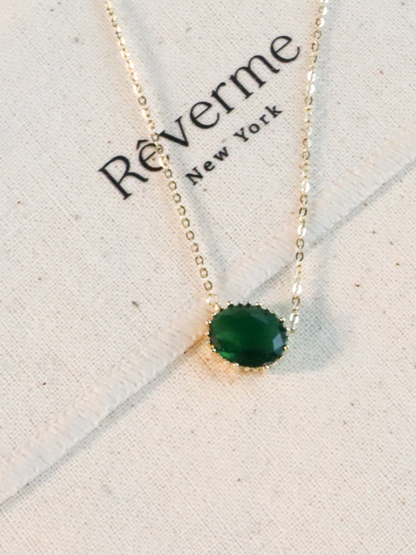 Grenoble Emerald Round Necklace