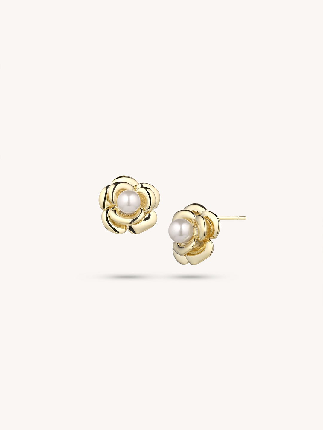 14K Gold Plated Petal Pearl Earrings - Revermejewelry